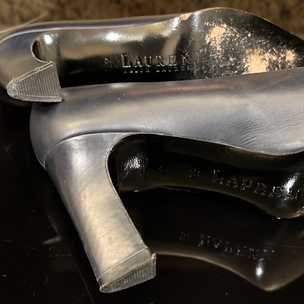 Lauren Ralph Lauren Classic Pump sz: 6 - Picture 9 of 11